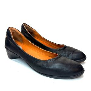 Softinos Black Leather Mini Wedges | 40